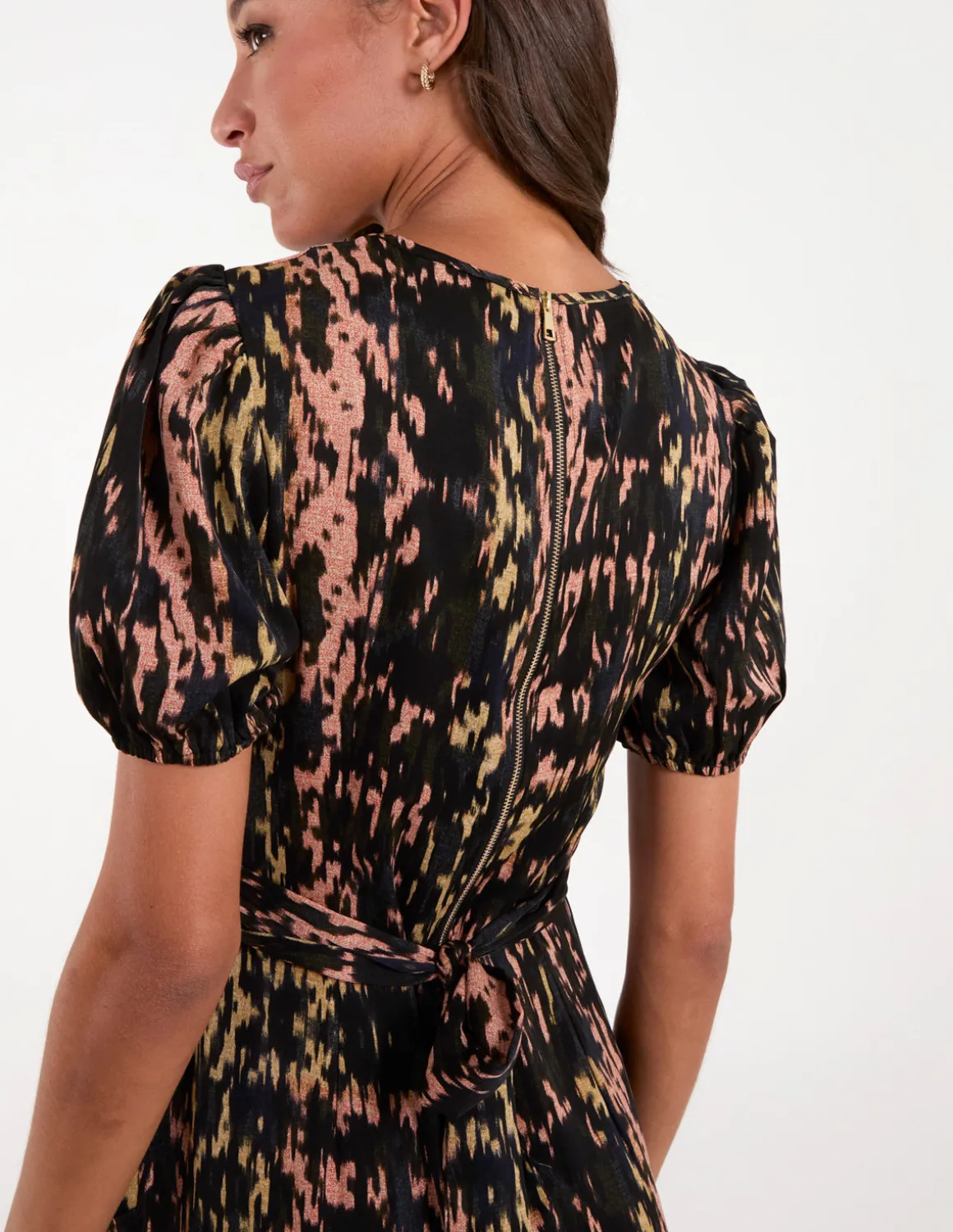 Crew Neck Tulip Dress