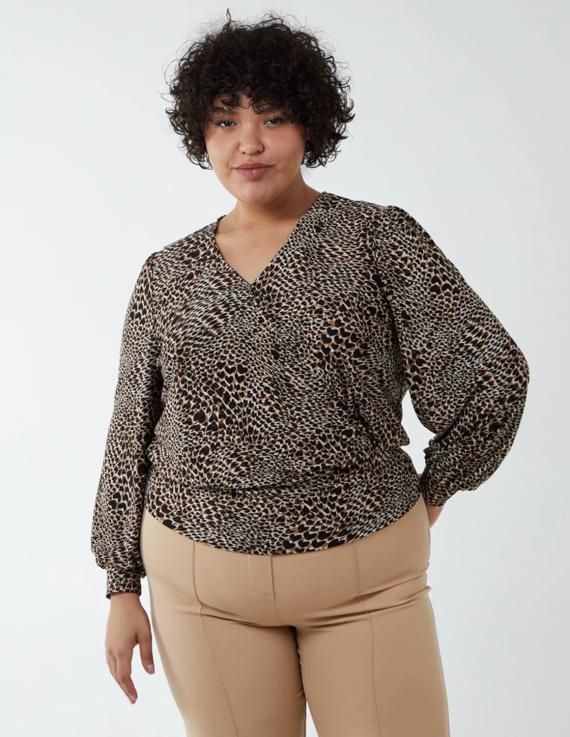 Curve Animal Printed Wrap Front Deep Hem Band Top