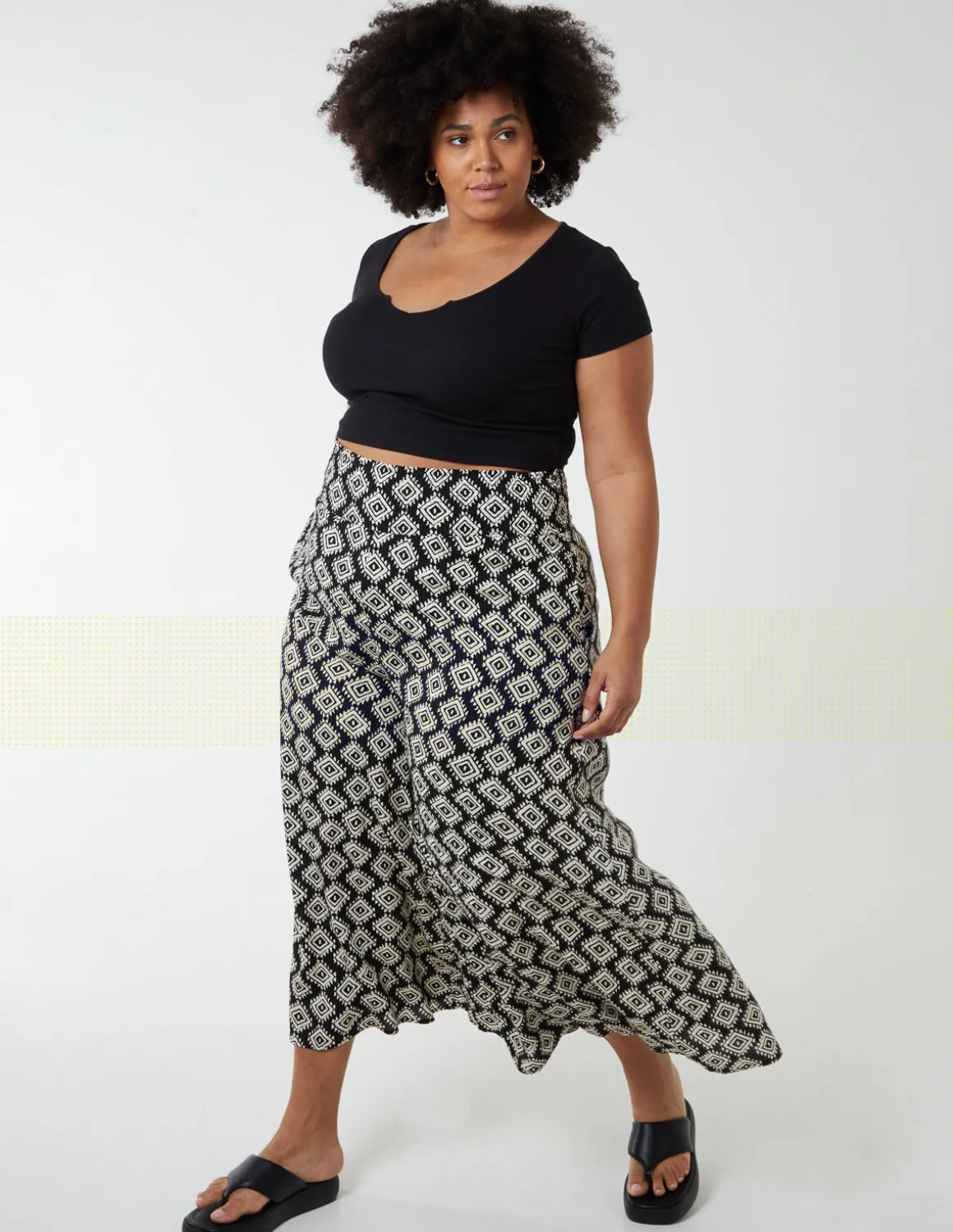 Curve Shirred Wide Leg Trousers