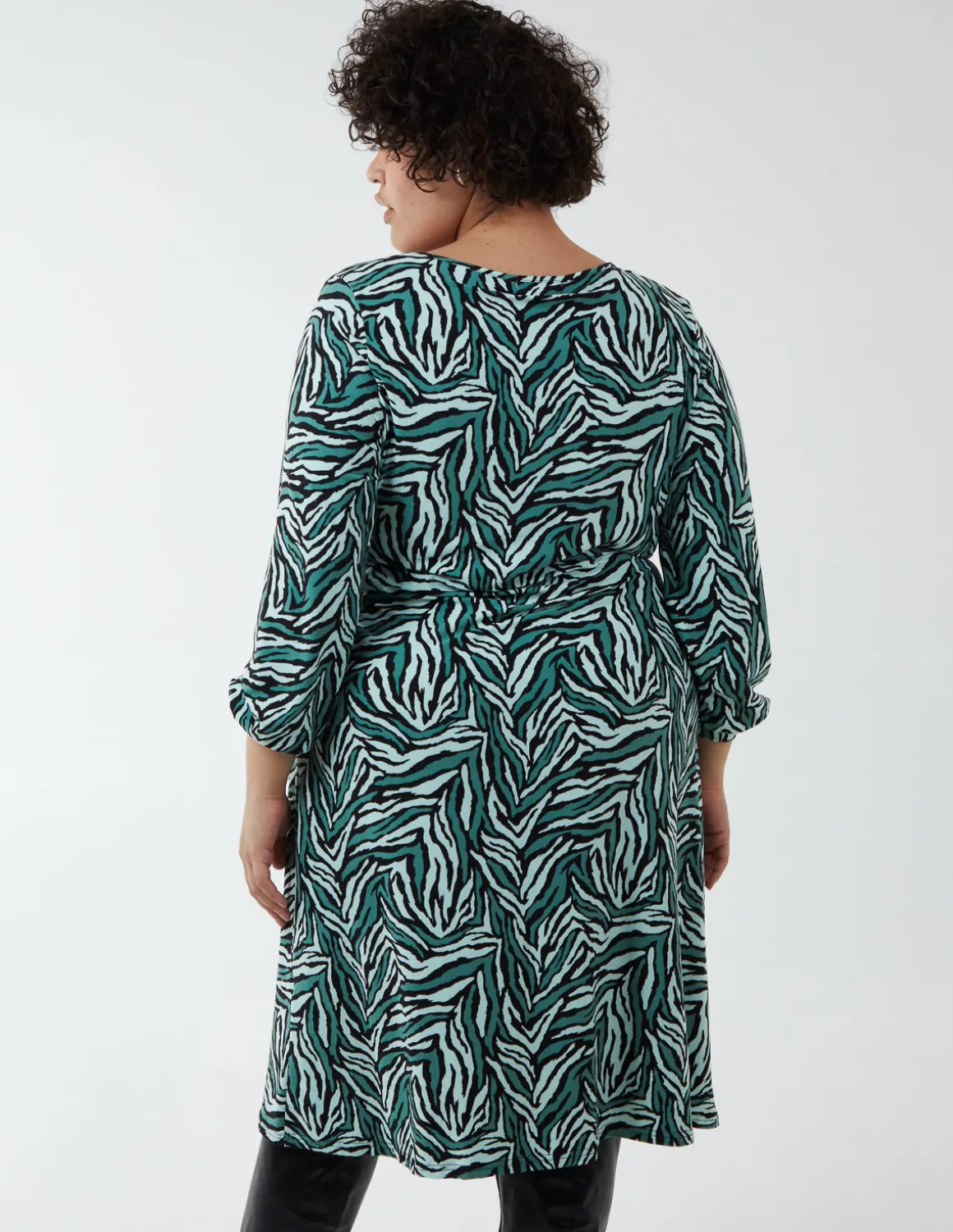 Curve V-Neck Ring Detail Midi Dress