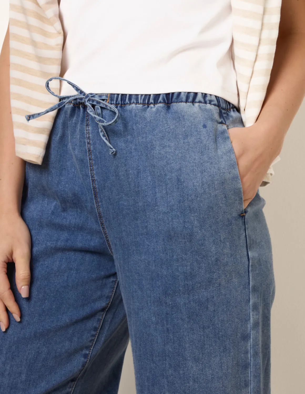 Draw String Wide Leg Denim Trousers