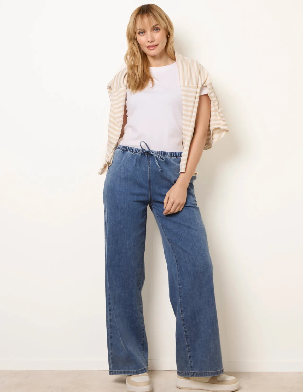 Draw String Wide Leg Denim Trousers