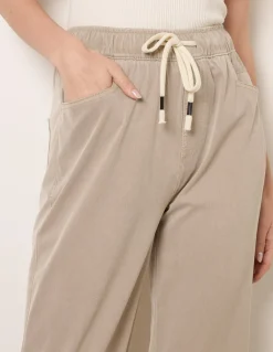 Elasticated Waist Trouser With Drawstring