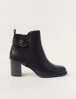 Elastic Side Detail Block Heeled Boots