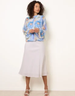 Floral Pufball Top
