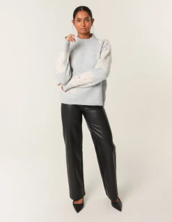 Flower Diamante Detailed Knitted Jumper