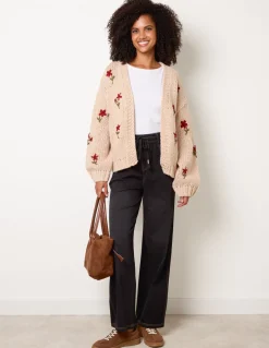 Flower Embroidery Detailed Cardigan