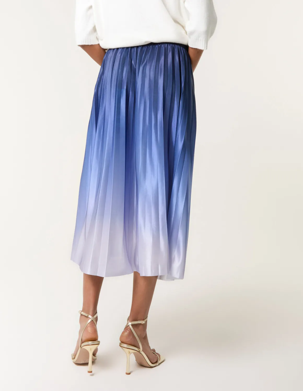 Gradient Colour Pleated Skirt