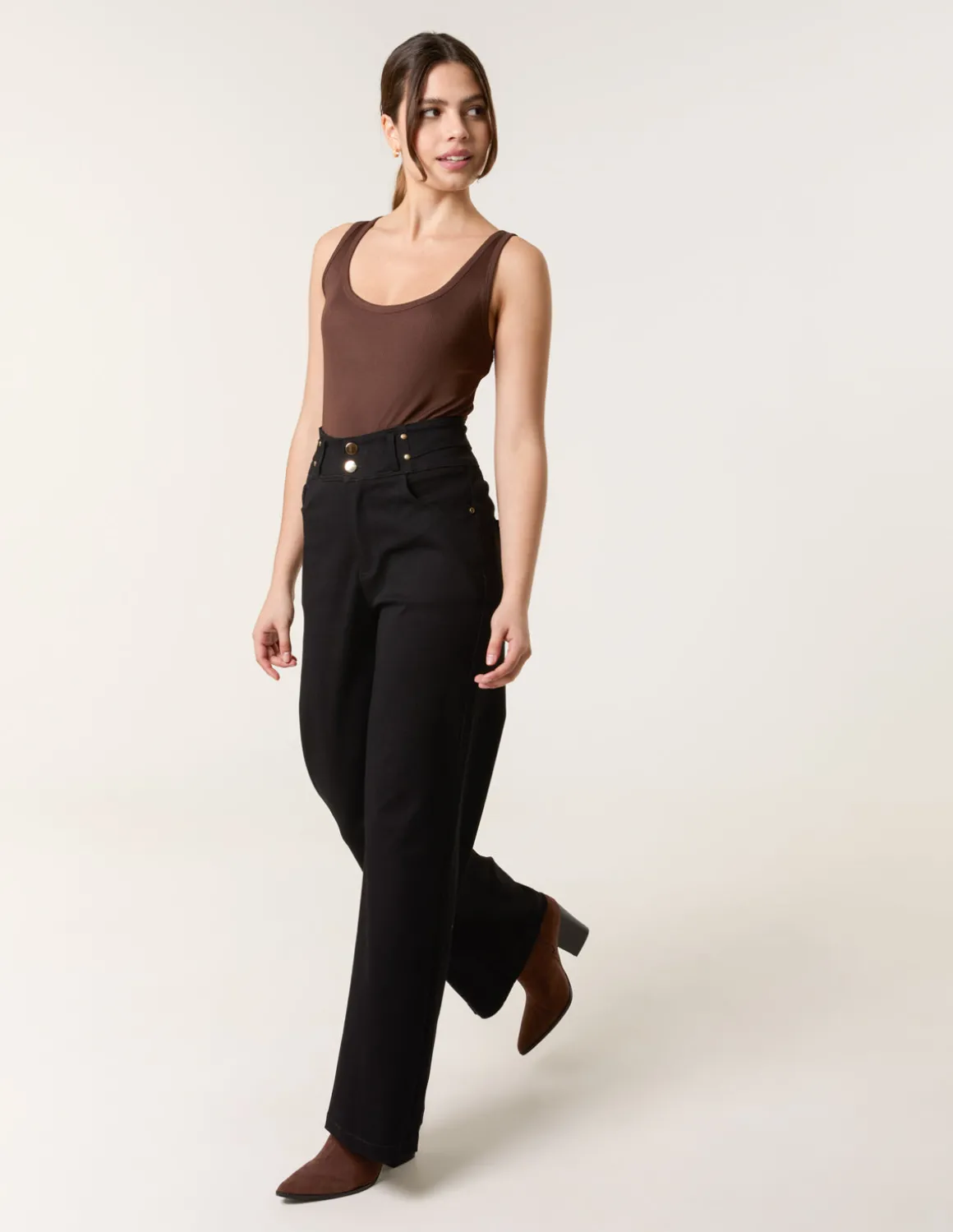 High Waisted Jeans