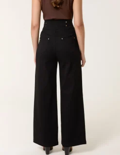 High Waisted Jeans