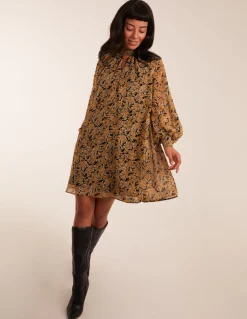 Keyhole Long Sleeve Swing Dress