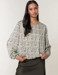 Leopard Print Elasticated Hem Blouse