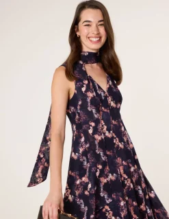 Luxe Tie V Neck Sleeveless Dress