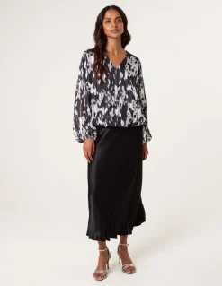 Metallic V Neck Bubble Hem Blouse