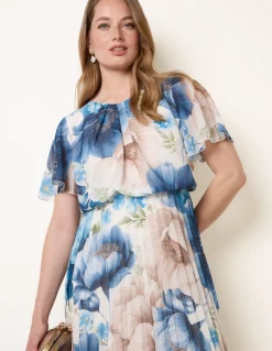 Pleated Scoop Neck Short Sleeve Floral Dress
