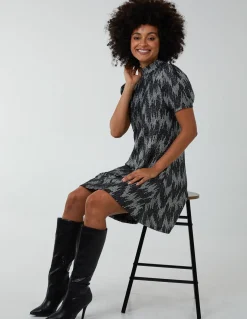 Puff Sleeve Swing Dress
