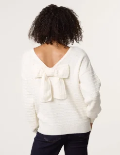 Round Neck Bow Back Detailed Jumper