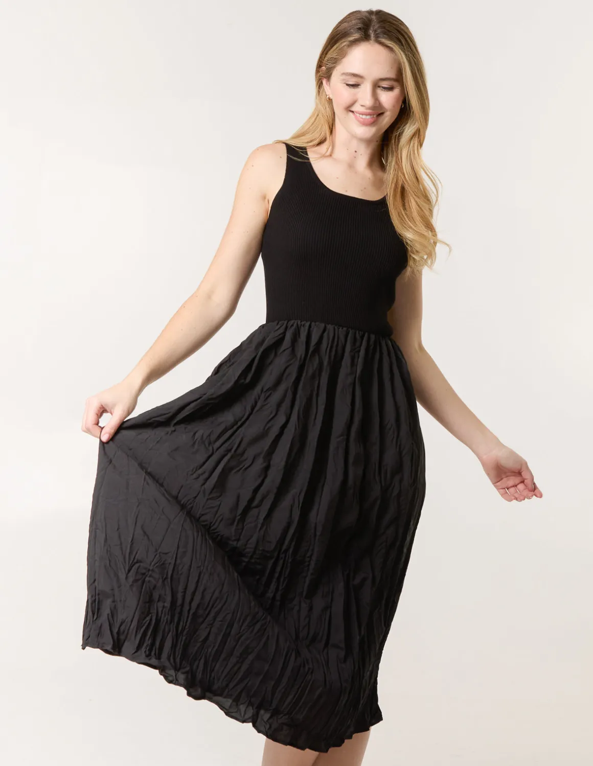 Round Neck Crinkled Dress
