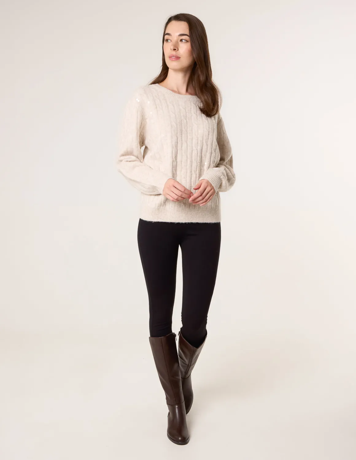 Round Neck Jumper With Sequin