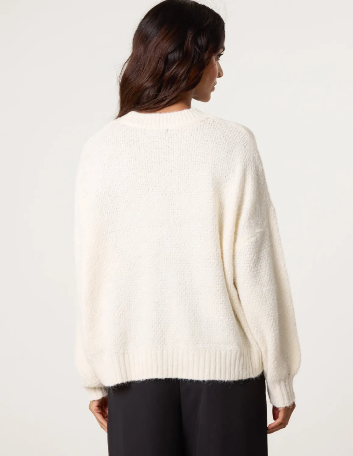 Round Neck Sequin Detailed Jumper