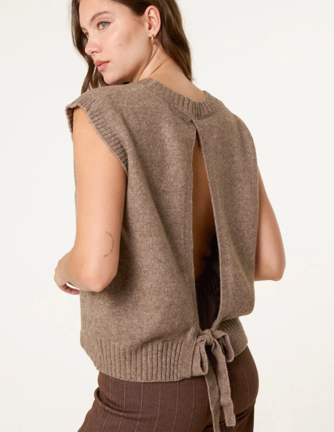 Round Neck Vest