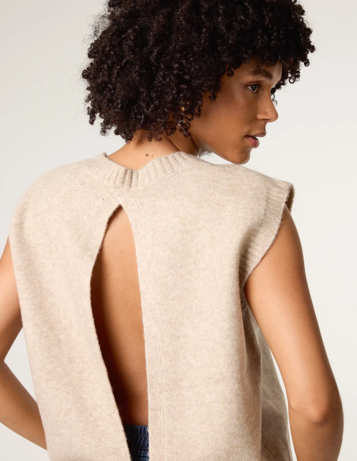 Round Neck Vest
