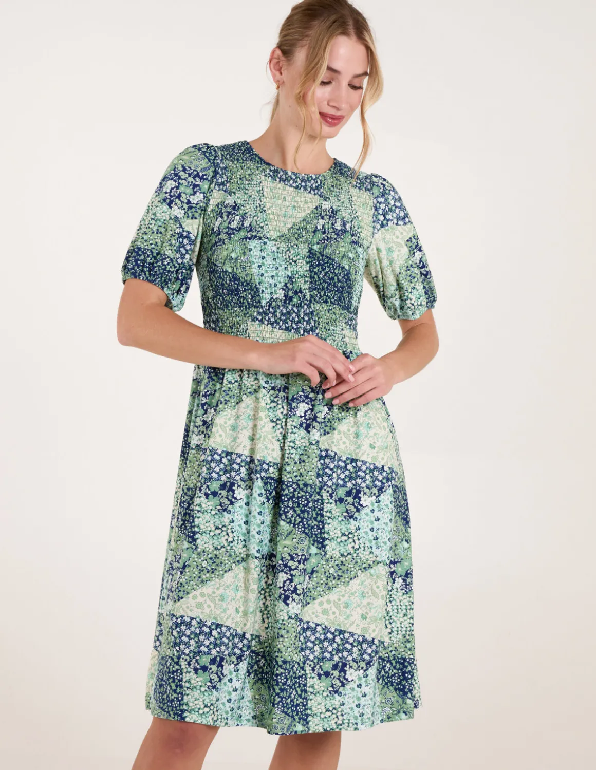 Shirred Bust Puff Sleeve Patchwork Mini Dress