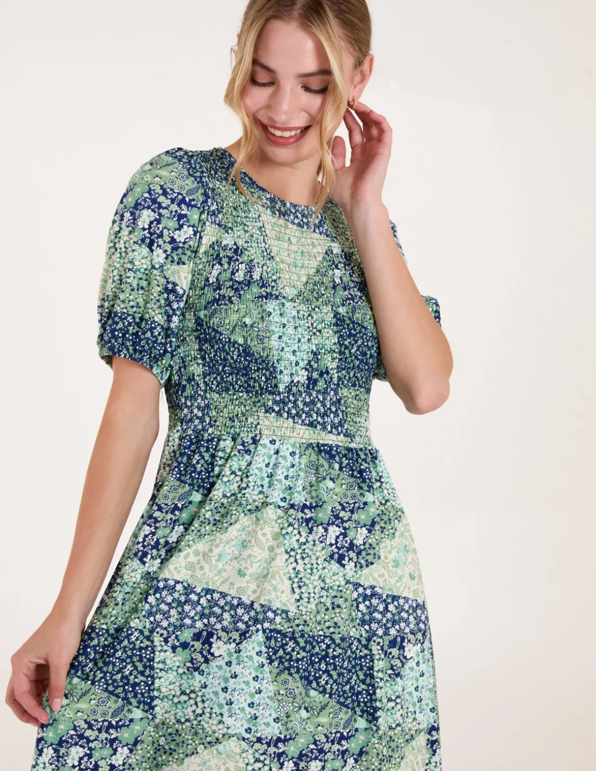 Shirred Bust Puff Sleeve Patchwork Mini Dress