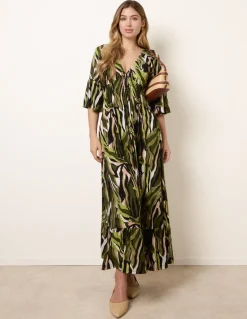 Shirred Empire Bust Dress