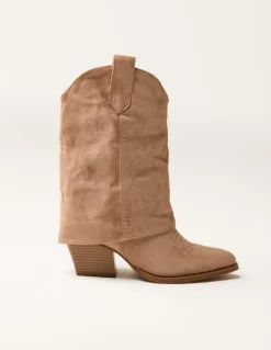 Short Cape Cowboy Boots