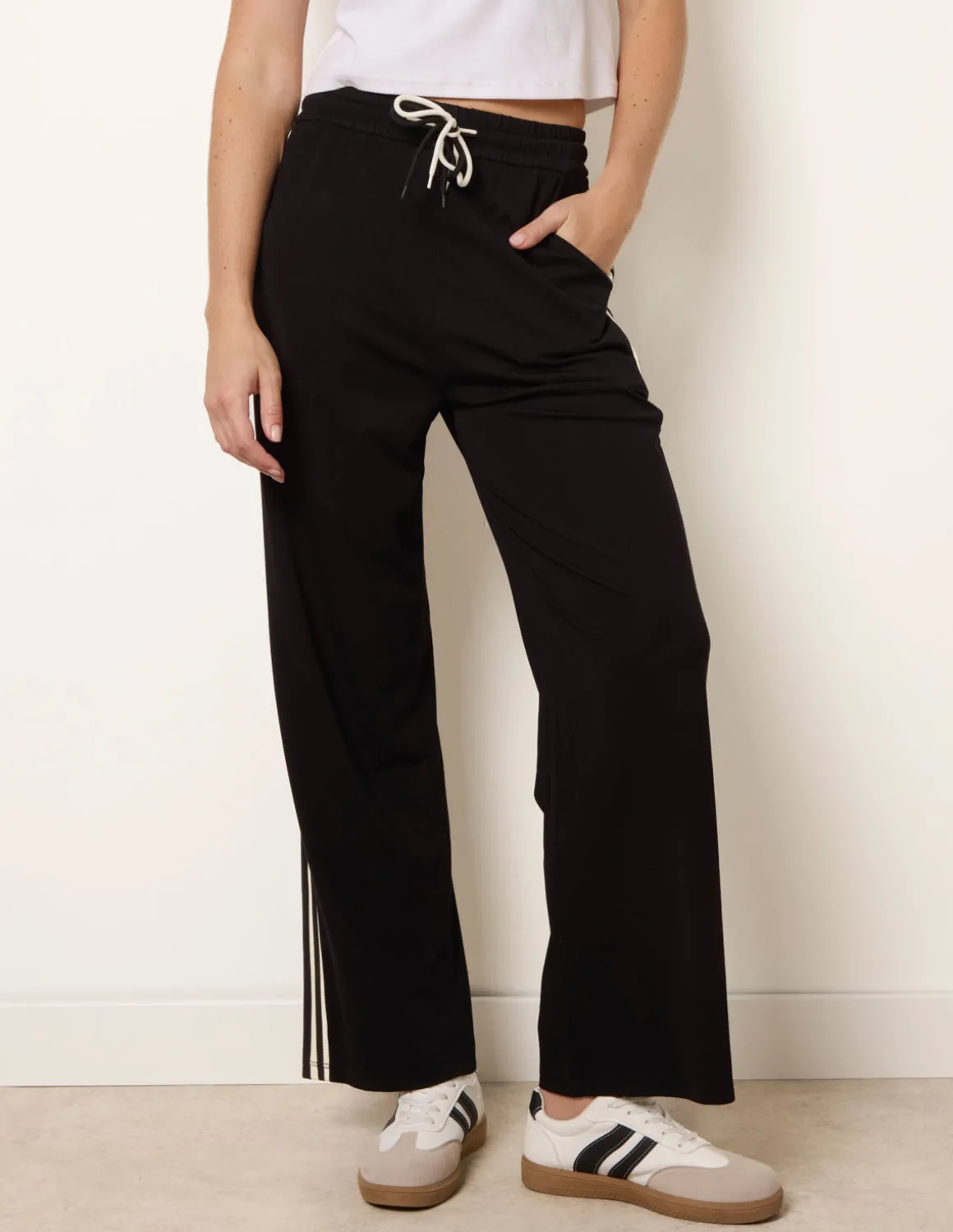 Side Stripes Pants