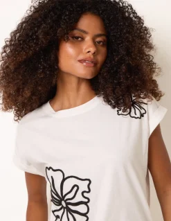 T-Shirt With Big Floral Embroidery