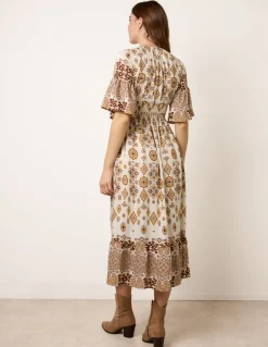 V Neck Border Print Dress
